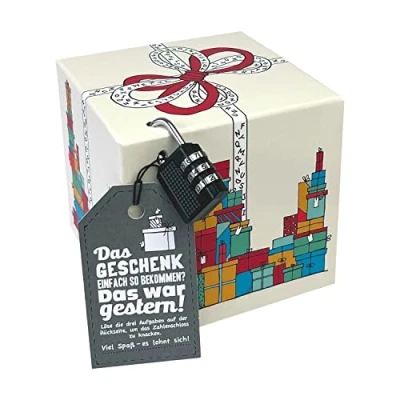 Abbildung von SURPRISA Rätselbox Geldgeschenke Verpackung, Gutscheine zum Geburtstag oder Hochzeit große Geschenkbox Geschenkrätsel, farbig