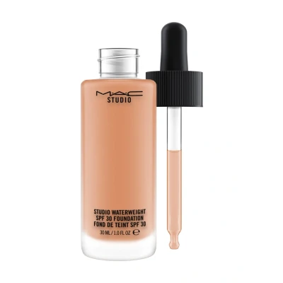 Abbildung von MAC Studio Waterweight SPF 30 Foundation NW35 ml