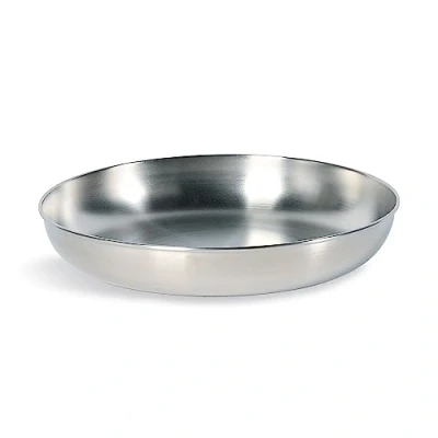 Abbildung von Tatonka Small Plate (Ø 19 cm) Camping Teller aus hochwertigem Edelstahl (18/8) Lebensmittelecht und resistent gegen Fruchtsäuren, Silber