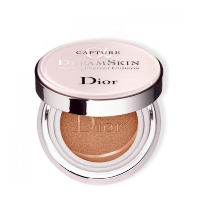 Abbildung von Dior Capture Totale Dreamskin Perfect Skin Cushion Foundation + Refill 030 Medium Beige 2 x 15 g