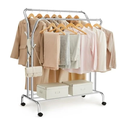 Abbildung von SONGMICS Kleiderständer auf Rollen, 2 Kleiderstangen, Garderobenstange, Garderobenständer aus Stahlrohren, bis 100 kg belastbar, 103,5 cm breit, multifunktionale Aufbewahrung, silbern HSR107E01