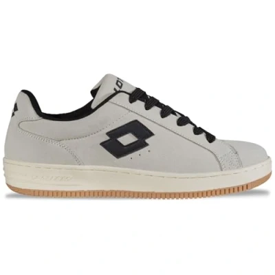 Abbildung von lotto Sneaker, in angesagtem Y2K Design
