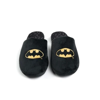 Abbildung von United Labels DC Comics Batman Hausschuhe für Damen und Herren, Schwarz, 44/45, Unisex Pantoffeln Winter, Puschen