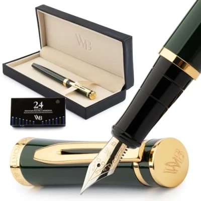 Abbildung von Wordsworth &amp; Black Set Penna Stilografica, Pennino Extra Fine, Include 24 Cartucce D&#039;inchiostro E Convertitore Ricarica, Scatola Regalo, Finitura Cromata, Calligrafia [Verde Da Corsa]