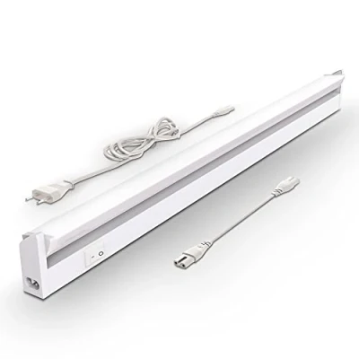 Abbildung von B.K.Licht LED Leiste mit Ein Ausschalter, neutralweiße Lichtfarbe, schwenkbar, Unterbauleuchte Küche, Lichtleiste Schrankbeleuchtung, Küchenlampe, Beleuchtung, 54,7x6,1x2,4 cm, Weiß