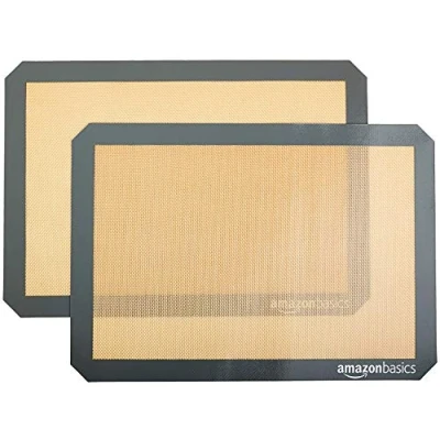 Abbildung von Amazon Basics Rechteckig Backmatte, Silikon, 2 Stück, 29.54 x 41.91 cm, Beige/Grau