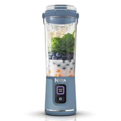 Abbildung von Ninja Blast Tragbarer Mixer / Blender Smoothie Maker, 530ml Becher, Auslaufsicherer Deckel, Leistungsstarker Mini Standmixer, Kabellos &amp; Wiederaufladbar, Zerkleinert Eis Obst, Blau, BC151EUNV