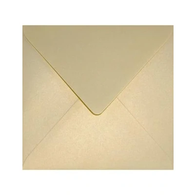 Abbildung von Netuno 25x quadratischer Briefumschlag Perlmutt Vanille 153x 153 mm 120g Aster Metallic Gold Ivory elegant quadratisch glänzend für Einladung Hochzeit Geburtstag Taufe Konfirmation