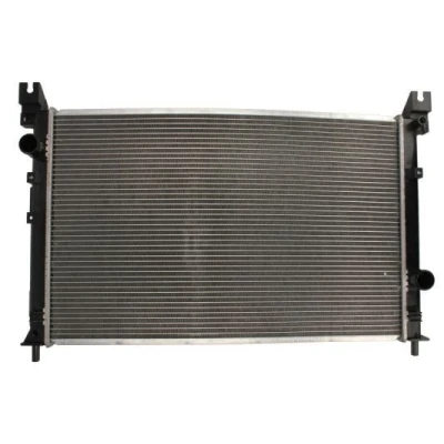 Abbildung von THERMOTEC D7Y029TT Kühler, Motorkühlung für Fahrzeuge mit/ohne Klimaanlage 438 697 26 Schalt /optional Automatikgetriebe Kühlrippen gelötet