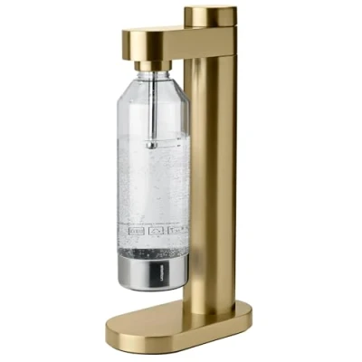 Abbildung von Stelton Brus Wassersprudler mit flasche, Premium Carbonator für Wasser CO2 Einstellbare Sprudelstärke Skandinavischem Design, Brushed Brass