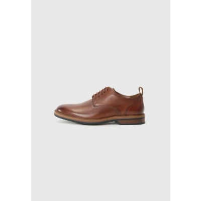 Abbildung von Clarks Aldwin Schnürer, Herren, Größe: 44.5, Tan Schuhe