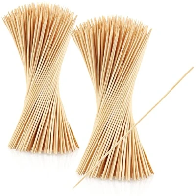 Abbildung von com four® 500x Schaschlik Spieße aus Bambus lange Holzspieße zum Aufspießen von Fleisch und Früchten Grillspieße für Gastronomie (500 Stück 25 cm natur)