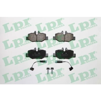 Abbildung von LPR 05P1246 Bremsbelagsatz mit Schrauben MERCEDES BENZ: Vito Minibus, Mixto, Viano