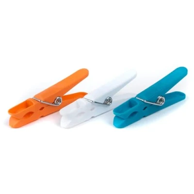 Abbildung von Beldray LA033376TQ 100 Pack UltraGrip Waschlappen, Wäscheklammern, Haken für Wäscheleine, robuste Kleiderclips, innen/außen, Recycelter Kunststoff, Rost/feuchtigkeitsbeständig, winddicht, mehrfarbig
