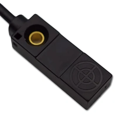 Abbildung von Induktiver Sensor PNP NC kompakte Bauform IP65 3mm Näherungsschalter Näherungssensor