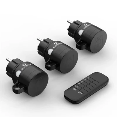 Abbildung von sonero Funksteckdosen mit Fernbedienung Aussen, Outdoor Set, 2300 Watt, 230V, 3 x Steckdose Funkfernbedienung, IP44, 30m Reichweite, Stromsparen, Schwarz