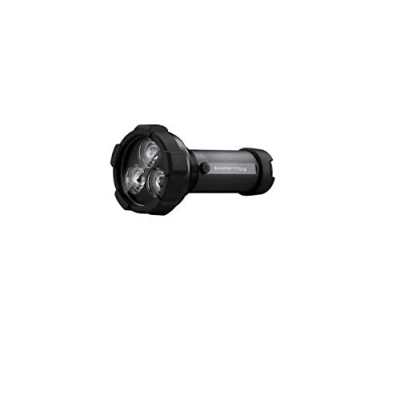 Abbildung von Ledlenser P18R Work Robust Taschenlampe LED, Suchscheinwerfer, aufladbar mit Lithium Akku, 4500 Lumen, fokussierbar, X Lens Technology, Leuchtweite 720 m, USB Magnetladekabel