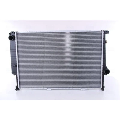 Abbildung von NISSENS 60747A Kühler, Motorkühlung Aluminium 650 439 40 Kühlrippen gelötet BMW: 5 Saloon, Touring, 7