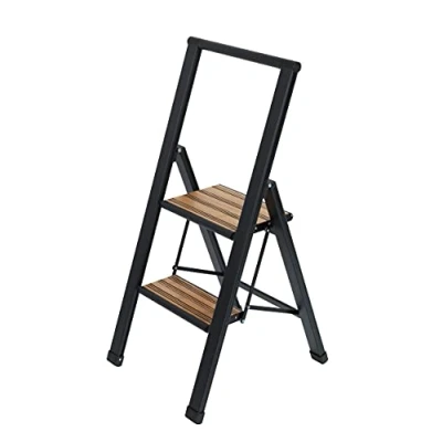 Abbildung von WENKO Leichte Alu Design Klapptrittleiter 2 stufig, 50 cm höheren Stand, Rutschsichere XXL Stufen, 44 x 101 5,5 cm, Schwarz