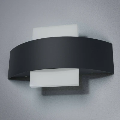 Abbildung von LEDVANCE LED Wand und Deckenleuchte, Leuchte für Außenanwendungen, Warmweiß, 60,0 mm x 240,0 142,0 mm, ENDURA STYLE SHIELD