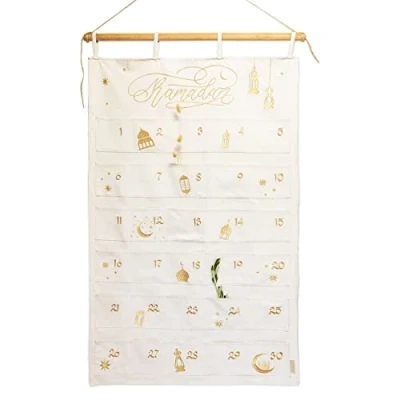 Abbildung von Papierdrachen Ramadankalender 2024 als Wandkalender aus Stoff zum Befüllen beige &amp; Gold hochwertig Bestickt Stoffbeutel Baumwolle wiederverwendbar Set 3