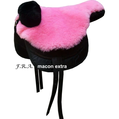 Abbildung von F.R.A. Reitkissen Macon Extra Merino Pauschen und Einschubtaschen mit Einlagen Schwarz/Rosa L