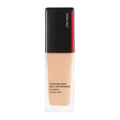 Abbildung von Shiseido Synchro Skin Self Refreshing Liquid Foundation 160 Shell 30 ml