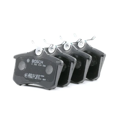 Abbildung von BOSCH 0 986 494 596 Bremsbelagsatz Low Metallic mit Montageanleitung, Anti Quietsch Blech, Schrauben VOLKSWAGEN: Golf 4 Variant, Scirocco III