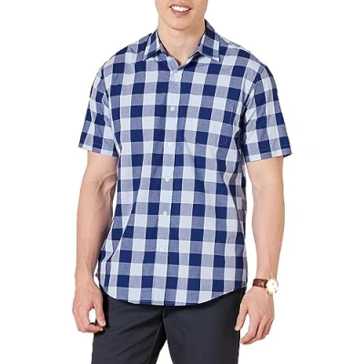 Abbildung von Amazon Essentials Herren Kurzärmeliges Hemd aus Popeline, Normale Passform, Blau Buffalo Karos, M