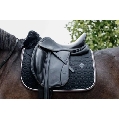 Abbildung von Kentucky Horse Schabracke Skin Friendly Dressur Schwarz Warmblut