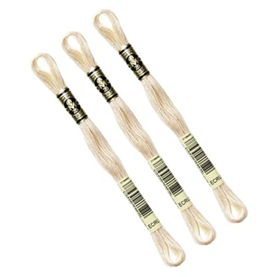 Abbildung von DMC 3 Stränge Mouliné Spécial 117MC ECRU 100% Baumwoll Stickgarn für alle Sticktechniken geeignet, ideal Kreuzstich