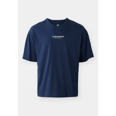 Abbildung von Alpha Industries Studio Edition Tshirt print, Herren, Größe: Small, Ultra navy
