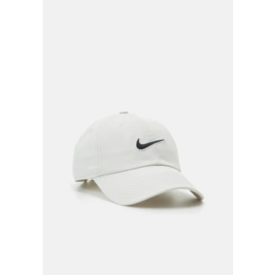 Abbildung von Nike Sportswear CLUB Cap, Herren, Größe: S/M, Light bone/black
