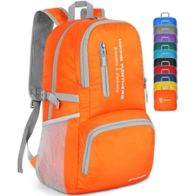 Abbildung von ZOMAKE Leicht Faltbarer Rucksack Packbare Backpacks 35L,Kleiner Faltbar Rucksäcke Wanderrucksack Wasserdicht für Damen Herren Outdoor Wandern(Orange)