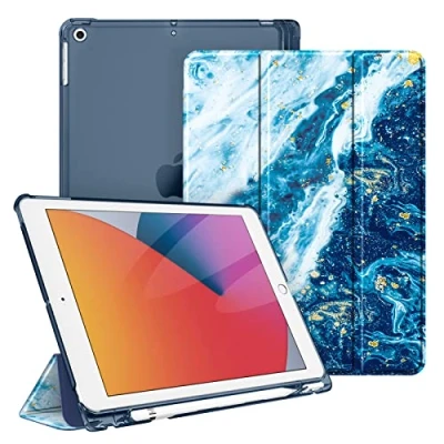 Abbildung von Fintie Hülle für iPad 9. Generation 2021/8. Gen 2020/7. 2019 10.2 Zoll mit Stifthalter, ultradünne leichte Schutzhülle transparenter Rückseite und Auto Schlaf/Wach Funktion, Meeresblau