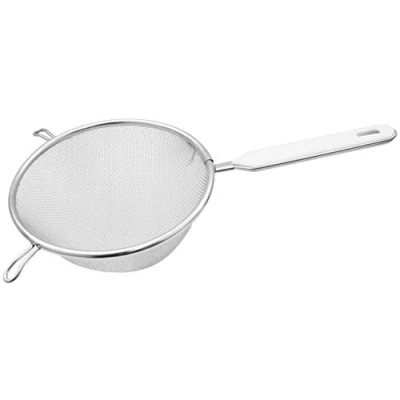 Abbildung von Fackelmann Sieb Ø 16 cm, Küchensieb aus Edelstahl, feinmaschiger Seiher mit Griffeinlage Kunststoff (Farbe: Weiß/Silber), Menge: 1 Stück