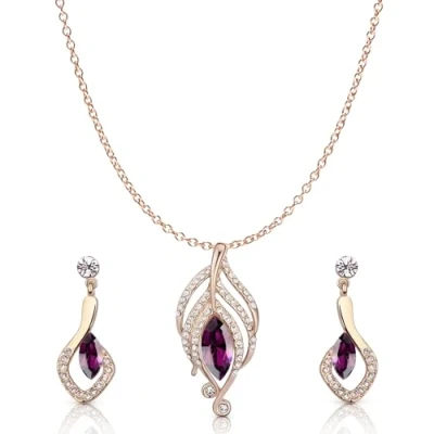 Abbildung von Crystalline Azuria Kristalle Simulierter Amethyst Schmuck Set Halskette Anhänger 45 cm Ohrringe 18 kt Rosé Vergoldet für Damen