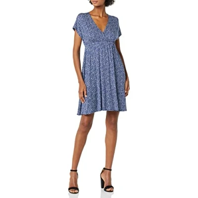 Abbildung von Amazon Essentials Damen Surplice Kleid (Erhältlich in Übergröße), Marineblau Tiermuster, L