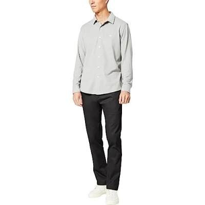 Abbildung von Dockers Herren Signature Khaki Slim Fit Pants Refined Chinos, Black, 36W / 32L