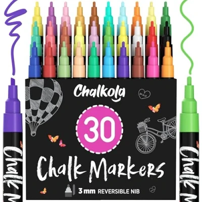 Abbildung von Chalkola Kreidestifte für Tafel Abwaschbar 30 Kreidemarker 3mm Umkehrbare Spitze Kreide Stift Fenster, Tafel, Keramik, Whiteboard und als Glasstift. Chalk markers Erwachsene &amp; Kinder