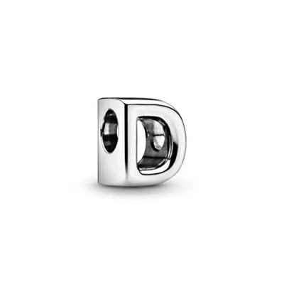Abbildung von PANDORA Moments Buchstabe D wendbares Alphabet Charm aus Sterling Silber mit geprägten Herzen und Perlen an der Rückseite kompatibel Armbändern Kollektion