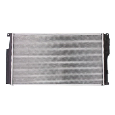 Abbildung von NISSENS 60816 Kühler, Motorkühlung Aluminium 600 334 32 Kühlrippen gelötet BMW: 3 Touring, 1 Hatchback, 2 Coupe