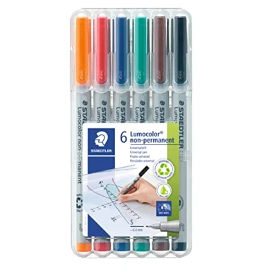 Abbildung von STAEDTLER Universalstift Lumocolor non permanent, feucht abwischbar, für fast alle Oberflächen, Linienbreite ca. 0,4 mm, 6 Folienstifte in sortierten Farben, 311 WP6