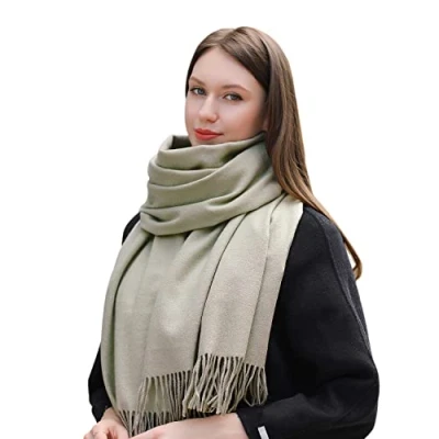 Abbildung von MASADA Damen Winterschal warmer und weicher Schal Lindgrün