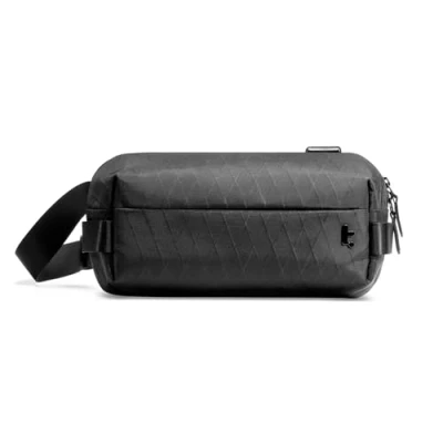 Abbildung von tomtoc Klein X Pac Sling Bag, 3L Kompakt Brusttasche Bauchtasche für Herren Damen, 3 Liter Crossbody Bag Umhängetasche Schultertasche Freizeit, Alltag, Reisen