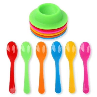Abbildung von Schramm® Eierbecher Set aus 6 Stück Silikon und Eierlöffel Kunstsoff Eierhalter mit Ablage Eierständer BPA frei