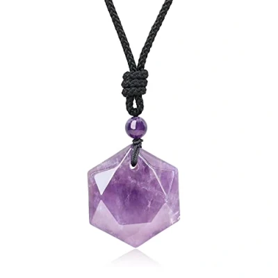 Abbildung von COAI Geschenkideen Glückskette Damen Herren mit Hexagramm Anhänger David Stern Verstellbare Halskette aus Amethyst