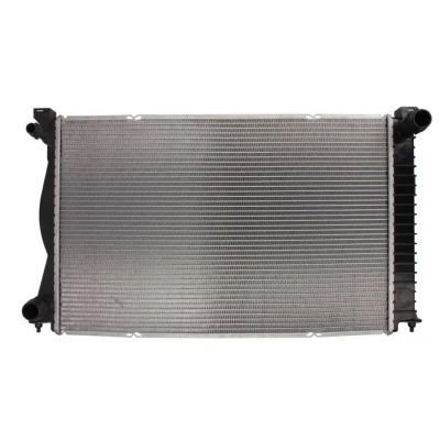 Abbildung von THERMOTEC D7A038TT Kühler, Motorkühlung Aluminium, Kunststoff für Fahrzeuge mit Klimaanlage 678 445 32 Schaltgetriebe Kühlrippen gelötet