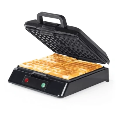 Abbildung von GOURMETmaxx Waffeleisen für 4 belgische Waffeln Waffelautomat mit Antihaftbeschichtung, stufenlos einstellbarer Bräunungsgrad und Kontrollleuchte Duftende ganz einfach zubereitet
