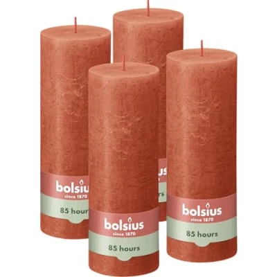 Abbildung von Bolsius Rustik Stumpenkerzen Orange 4 Stück 19 x 7 cm Dekorative Haushaltkerzen Länge Brenndauer 85 Stunden Unparfümierte Natürliches Pflanzenwachs Ohne Palmöl